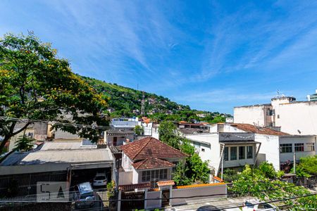 Apartamento para alugar com 72m², 2 quartos e 1 vaga Apartamento para alugar com 72m², 2 quartos e 1 vagaVista da Suite