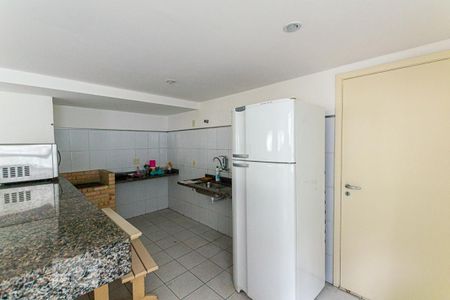 Apartamento para alugar com 72m², 2 quartos e 1 vaga Apartamento para alugar com 72m², 2 quartos e 1 vagaÁrea comum - Salão de festas