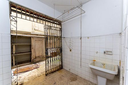 Apartamento à venda com 105m², 3 quartos e 1 vagaÁrea de Serviço