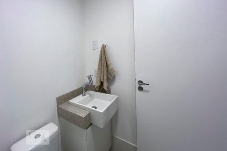 Banheiro/Lavabo de apartamento para alugar com 1 quarto, 70m² em Indianópolis, São Paulo