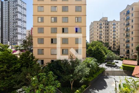 Vista de apartamento à venda com 2 quartos, 61m² em Jardim Santa Emília, São Paulo