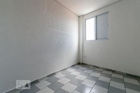 Quarto 2 de apartamento para alugar com 2 quartos, 50m² em Vila Santa Maria, São Paulo