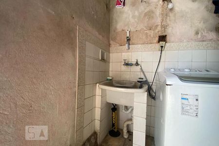 Casa à venda com 70m², 2 quartos e 1 vaga Casa à venda com 70m², 2 quartos e 1 vagaÁrea de Serviço