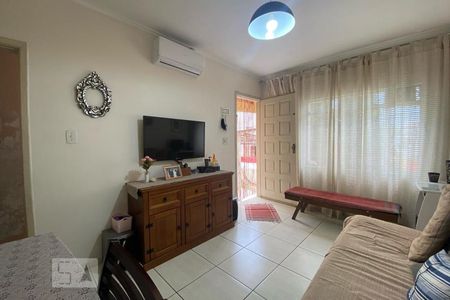 Sala de casa à venda com 2 quartos, 70m² em Jardim Monte Alegre, Taboão da Serra