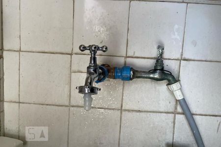 Casa à venda com 70m², 2 quartos e 1 vaga Casa à venda com 70m², 2 quartos e 1 vagaLavanderia (Torneira)