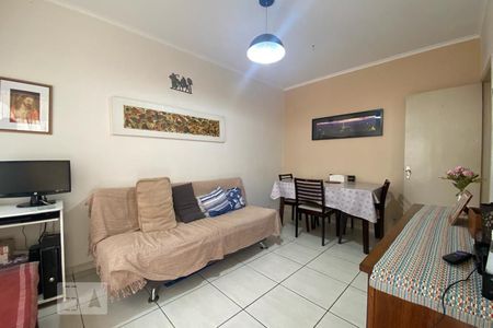 Casa à venda com 70m², 2 quartos e 1 vaga Casa à venda com 70m², 2 quartos e 1 vagaSala