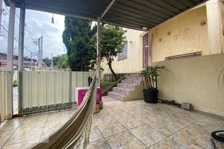 Varanda de casa à venda com 2 quartos, 70m² em Jardim Monte Alegre, Taboão da Serra