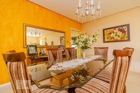 Casa à venda com 202m², 3 quartos e 3 vagasSala 2