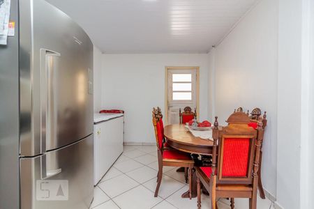 Casa à venda com 202m², 3 quartos e 3 vagasCozinha
