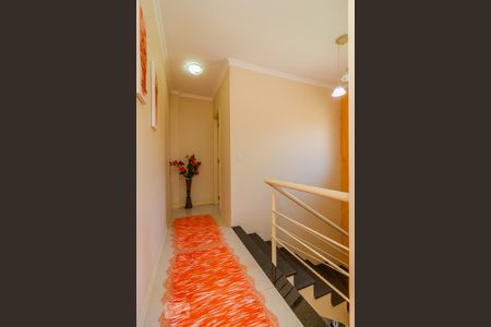 Casa à venda com 202m², 3 quartos e 3 vagasCorredor