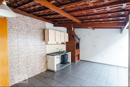 Casa à venda com 240m², 3 quartos e 4 vagas Casa à venda com 240m², 3 quartos e 4 vagasChurrasqueira