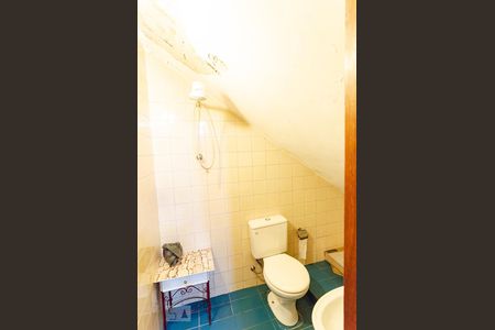 Casa à venda com 240m², 3 quartos e 4 vagas Casa à venda com 240m², 3 quartos e 4 vagasLavabo