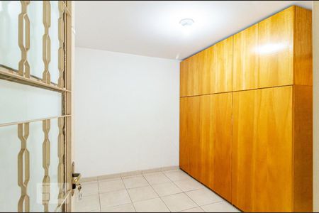 Casa à venda com 240m², 3 quartos e 4 vagas Casa à venda com 240m², 3 quartos e 4 vagasQuarto de Serviço