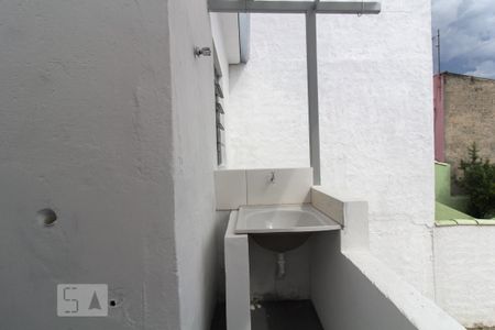 Área de serviço de casa para alugar com 2 quartos, 80m² em Vila Santana, Sorocaba