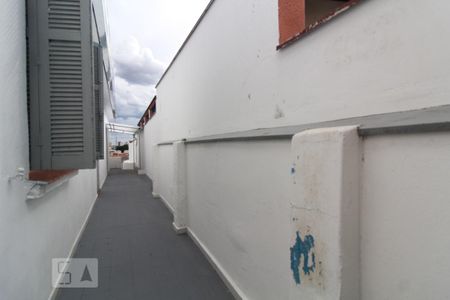Casa para alugar com 80m², 2 quartos e sem vaga Casa para alugar com 80m², 2 quartos e sem vagaCorredor