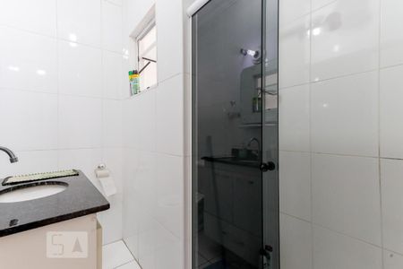 Casa à venda com 107m², 2 quartos e 2 vagas Casa à venda com 107m², 2 quartos e 2 vagasBanheiro da Suíte