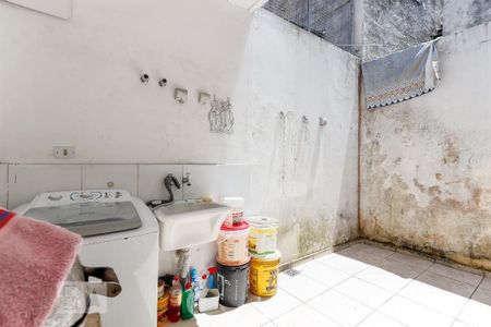 Casa à venda com 107m², 2 quartos e 2 vagas Casa à venda com 107m², 2 quartos e 2 vagasÁrea de Serviço