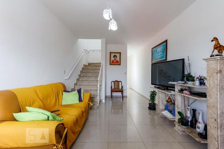 Sala de casa à venda com 2 quartos, 107m² em Jardim Peri, São Paulo