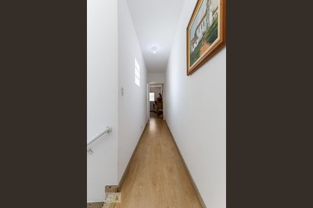 Corredor Quartos de casa à venda com 2 quartos, 107m² em Jardim Peri, São Paulo