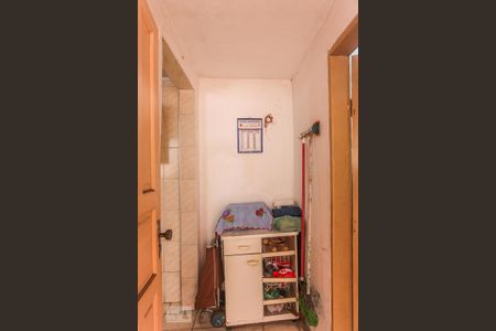 Casa à venda com 112m², 2 quartos e sem vaga Casa à venda com 112m², 2 quartos e sem vagaHall