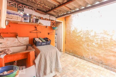 Casa à venda com 112m², 2 quartos e sem vaga Casa à venda com 112m², 2 quartos e sem vagaArea de Serviço