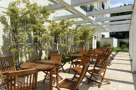 Apartamento para alugar com 54m², 2 quartos e 1 vaga Apartamento para alugar com 54m², 2 quartos e 1 vagaÁrea comum - Salão de festas