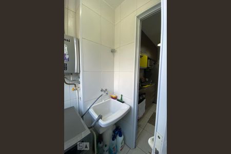 Apartamento para alugar com 54m², 2 quartos e 1 vaga Apartamento para alugar com 54m², 2 quartos e 1 vagaÁrea de Serviço