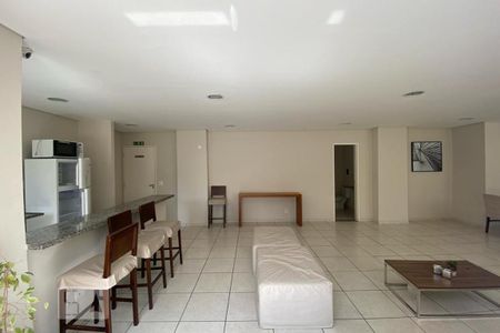 Apartamento para alugar com 54m², 2 quartos e 1 vaga Apartamento para alugar com 54m², 2 quartos e 1 vagaÁrea comum - Salão de festas
