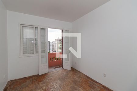 Sala de apartamento para alugar com 3 quartos, 85m² em Floresta, Porto Alegre