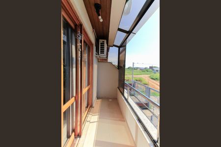 Casa à venda com 150m², 3 quartos e 1 vaga Casa à venda com 150m², 3 quartos e 1 vagaSacada da suíte 1
