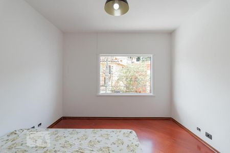 Casa à venda com 260m², 4 quartos e 3 vagasQuarto 1 - Suíte/Closet