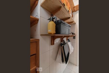 Casa à venda com 260m², 4 quartos e 3 vagasBanheiro de Serviço/Depósito