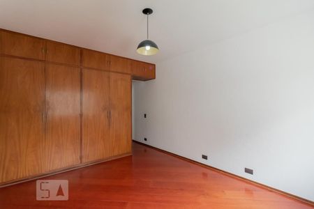 Casa à venda com 260m², 4 quartos e 3 vagasQuarto 2 - Suíte 