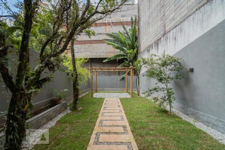 Casa à venda com 260m², 4 quartos e 3 vagasQuintal - Piso Inferior