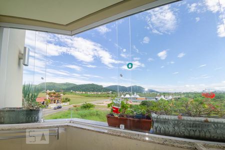 Apartamento para alugar com 72m², 2 quartos e 2 vagasSacada com churrasqueira