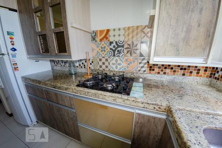 Cozinha de apartamento para alugar com 2 quartos, 72m² em Lagoa Pequena, Florianópolis