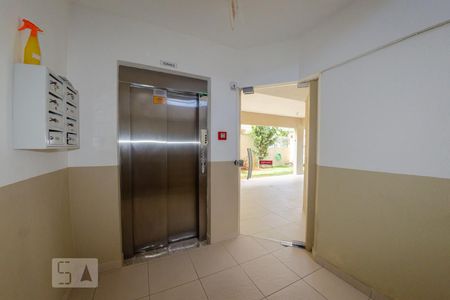 Apartamento para alugar com 72m², 2 quartos e 2 vagasÁrea comum
