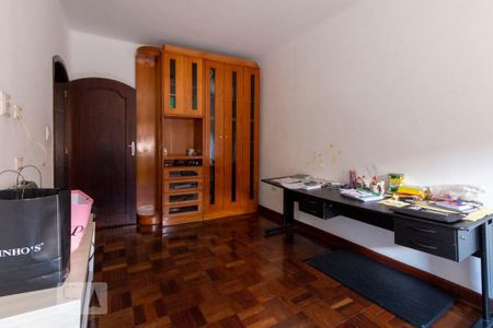 Casa à venda com 200m², 3 quartos e 2 vagasQuarto 1