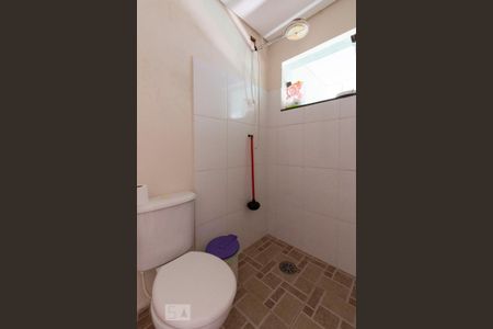 Casa à venda com 200m², 3 quartos e 2 vagasBanheiro Área Gourmet