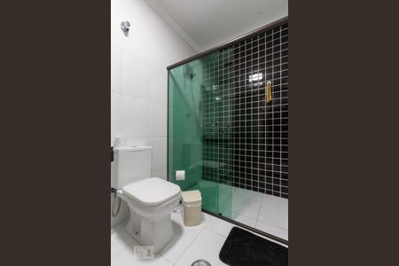 Casa à venda com 200m², 3 quartos e 2 vagasBanheiro Corredor