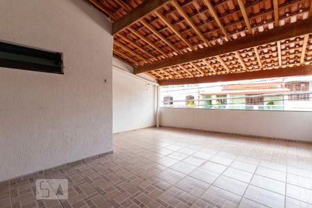 Casa à venda com 200m², 3 quartos e 2 vagasVaranda Quarto 3 - Suite