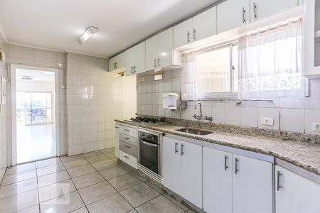 Apartamento à venda com 105m², 3 quartos e 2 vagasCozinha