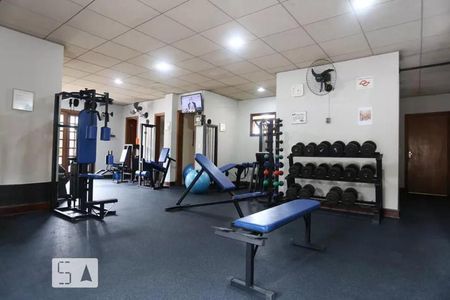 Apartamento à venda com 105m², 3 quartos e 2 vagasArea Comum Academia