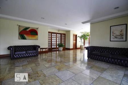 Apartamento à venda com 105m², 3 quartos e 2 vagasArea Comum Hall de Entrada