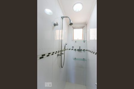 Apartamento à venda com 105m², 3 quartos e 2 vagasBanheiro