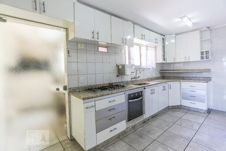Apartamento à venda com 105m², 3 quartos e 2 vagasCozinha