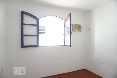 Quarto de casa para alugar com 1 quarto, 60m² em Parque Cisper, São Paulo