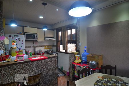 Sala de casa à venda com 3 quartos, 120m² em Estância Velha, Canoas