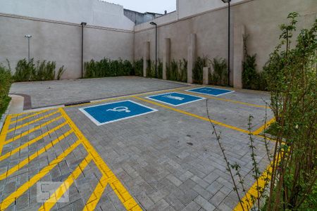Garagem de apartamento para alugar com 2 quartos, 33m² em Jardim Planalto, São Paulo