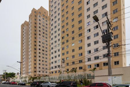 Fachada de apartamento para alugar com 2 quartos, 33m² em Jardim Planalto, São Paulo